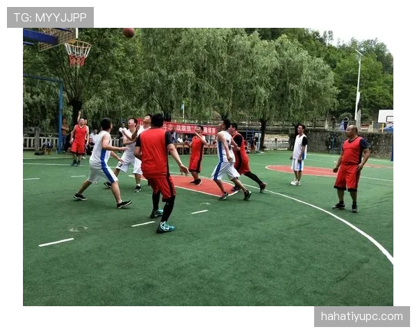 替补规则：换人登记与入场程序及裁判许可的关键条件