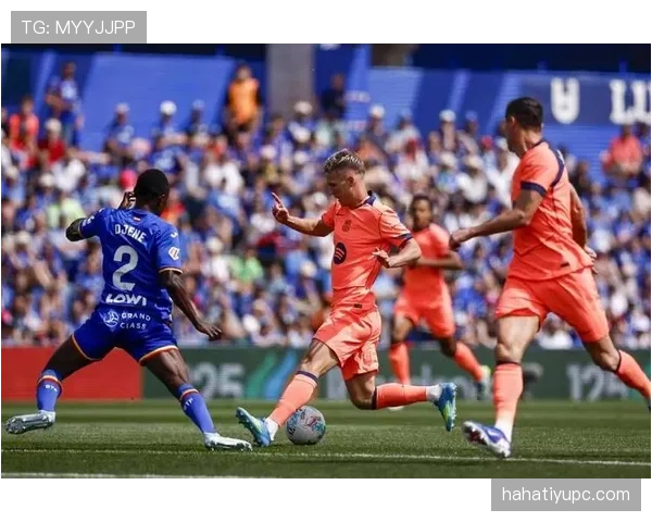 巴萨高位压迫仍在，但防守质量持续下滑，稳定性面临考验